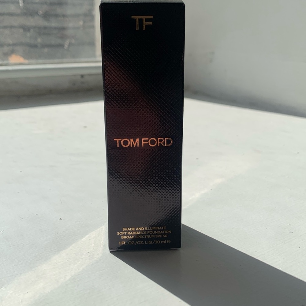 Tom Ford SPF 30 foundation 2.7 Vellum